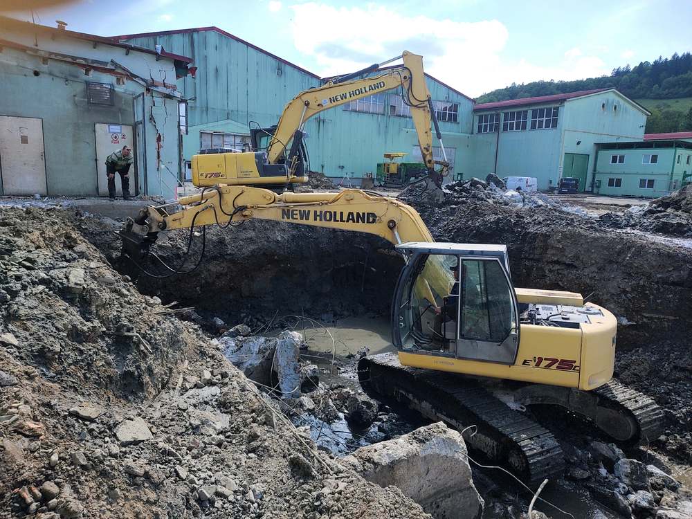 Demolice budov